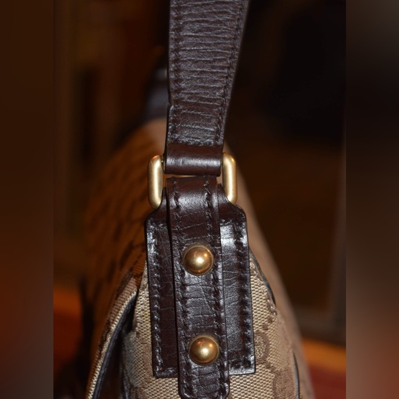 Gucci Beige Monogram Canvas Horsebit Shoulder Bag - Picture 10 of 16